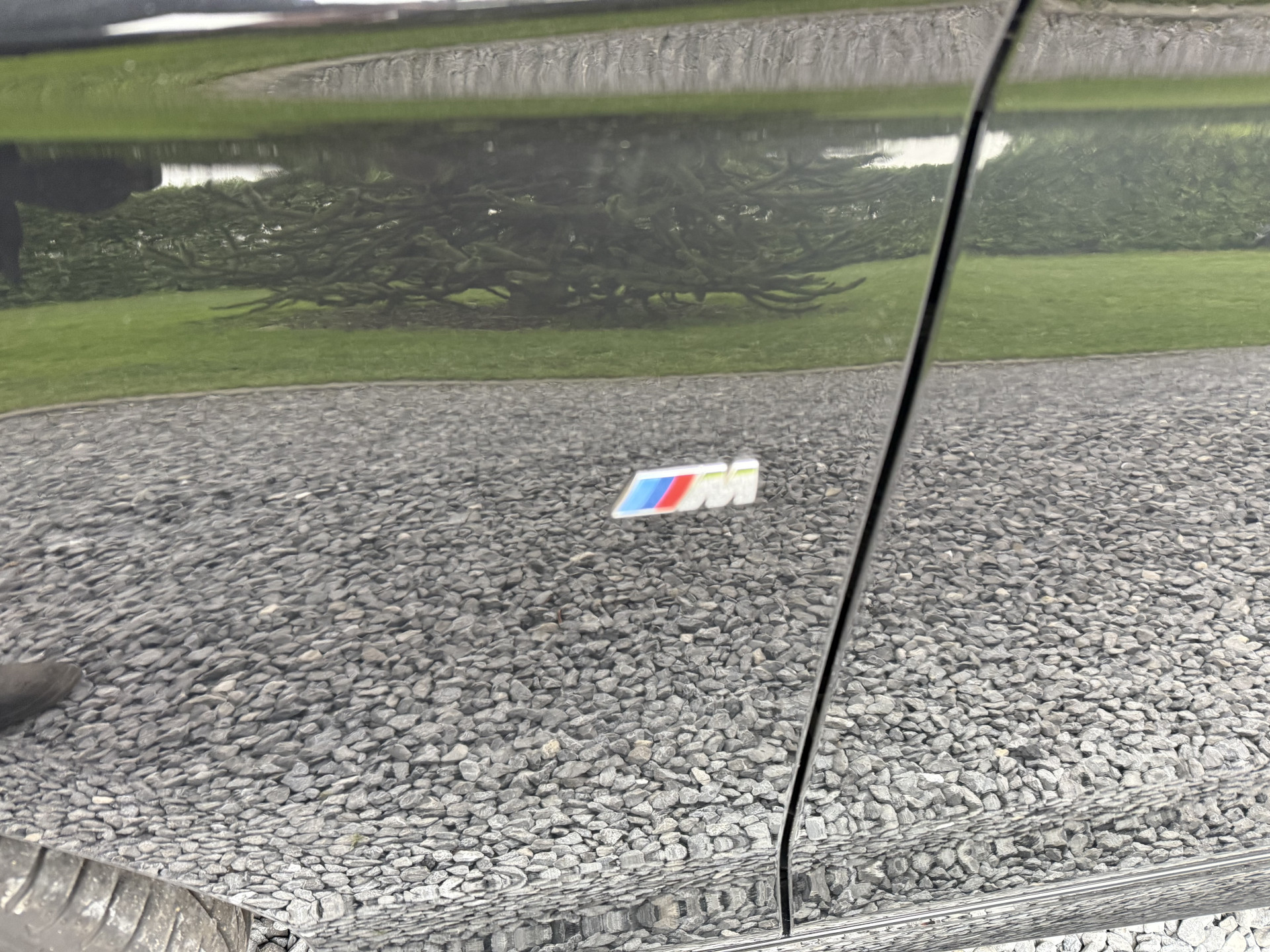 41786075-17.jpg