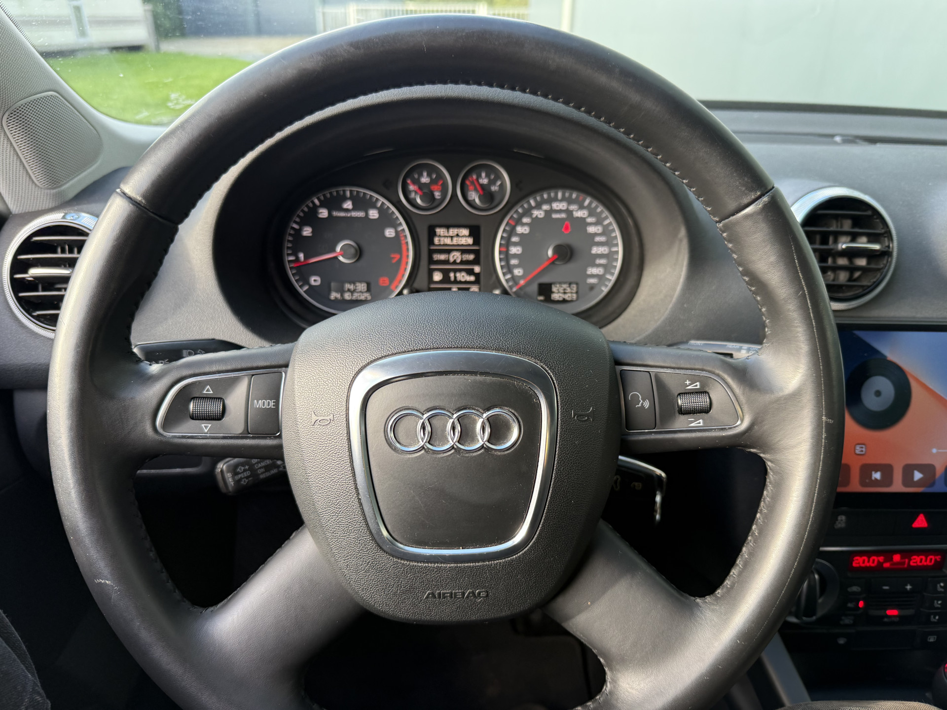 48629224-45.jpg