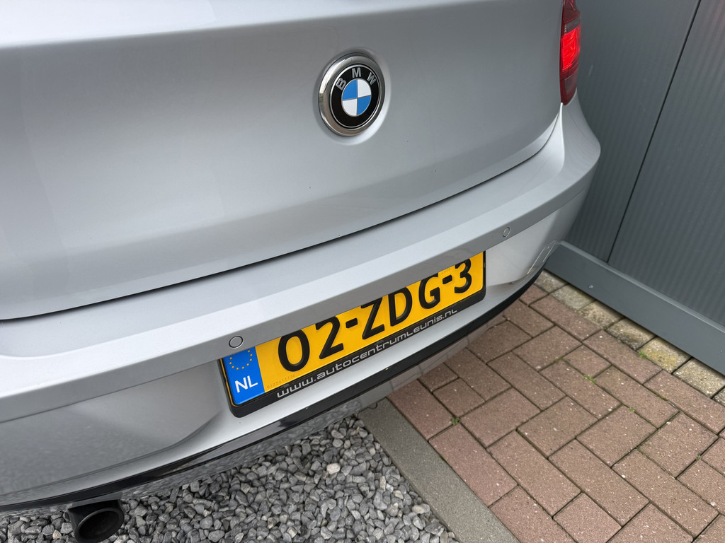 51365749-9.jpg