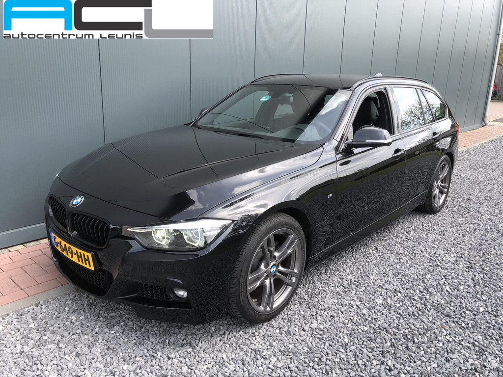 52244281