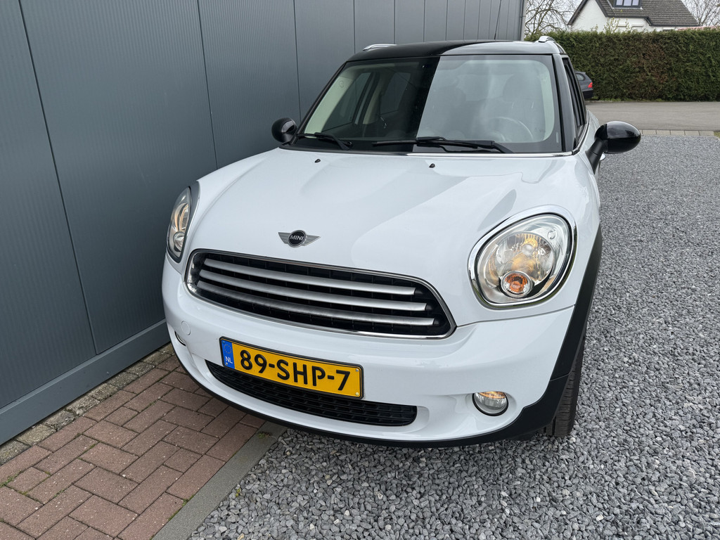 52609790-15.jpg